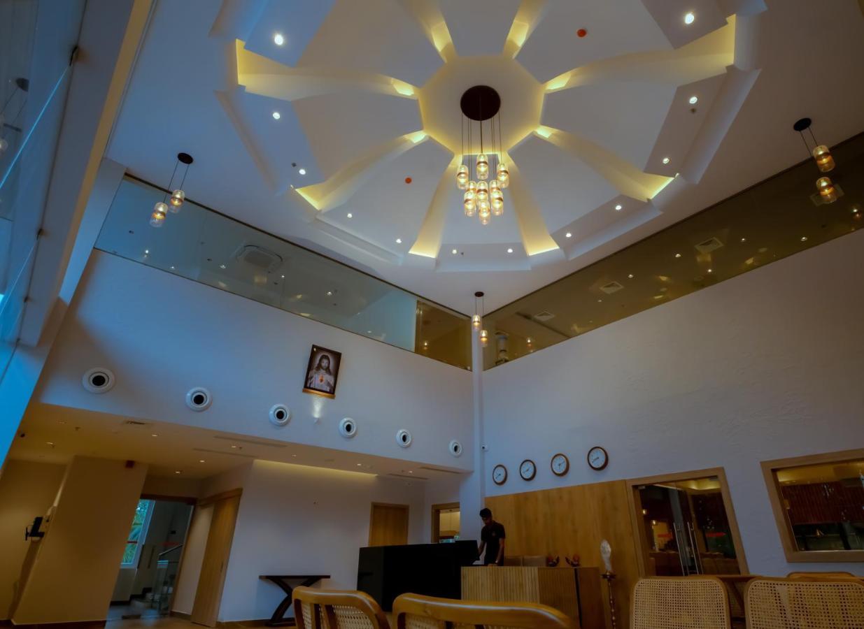 Beeza Clubhouse 호텔 코타얌 외부 사진
