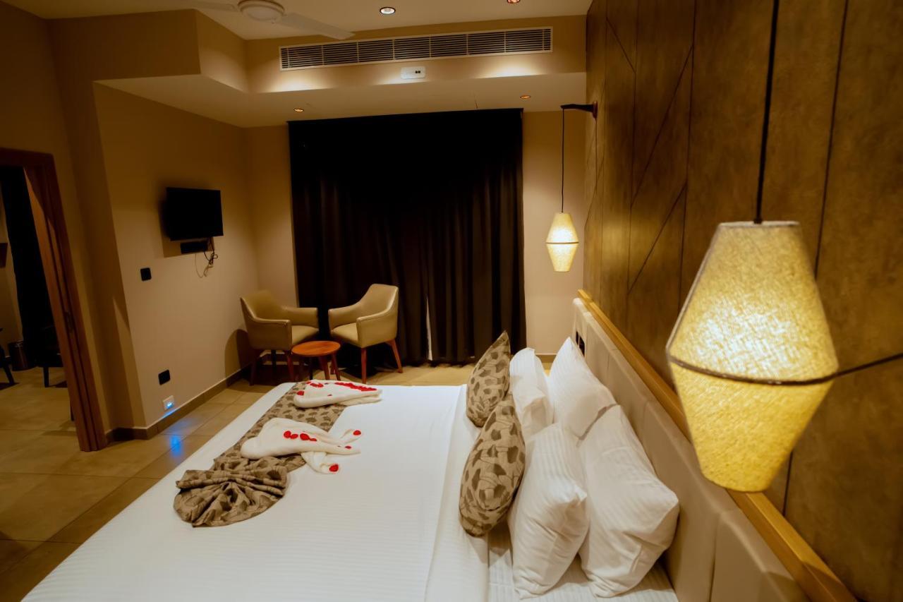 Beeza Clubhouse 호텔 코타얌 외부 사진