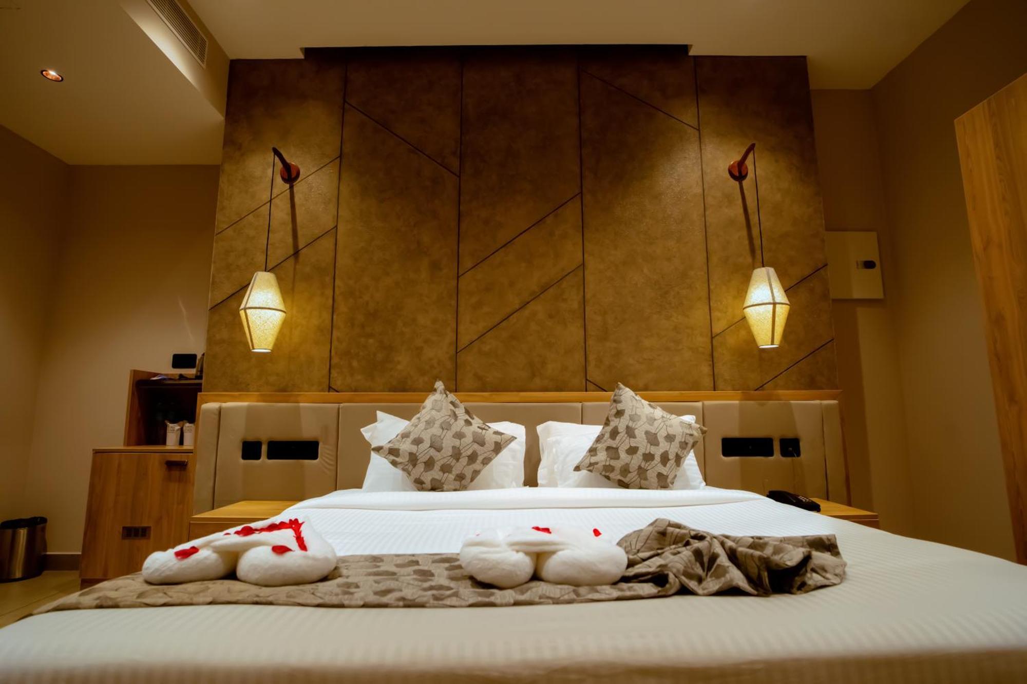 Beeza Clubhouse 호텔 코타얌 외부 사진